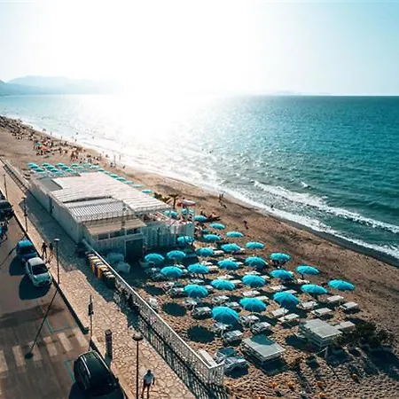 Elemiri Holiday home *