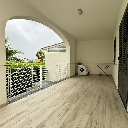 Holiday home Elemiri